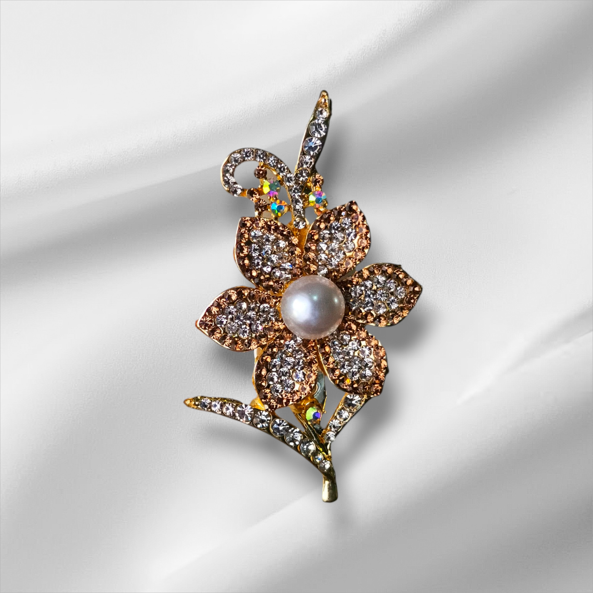 Zarora Blooming Pearl Brooch