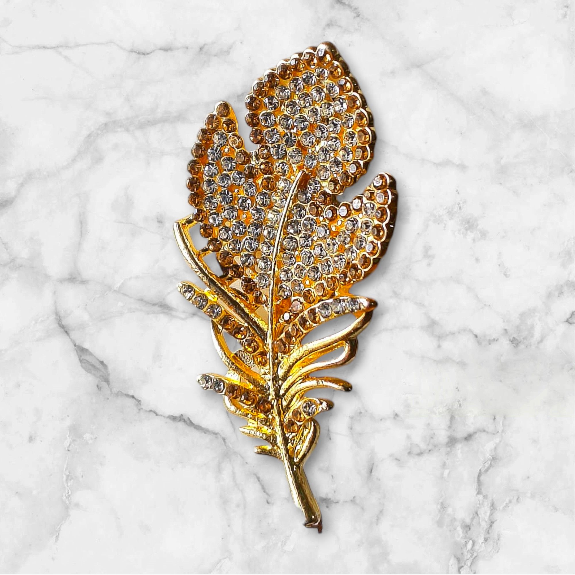 Zarora Golden Feather Brooch