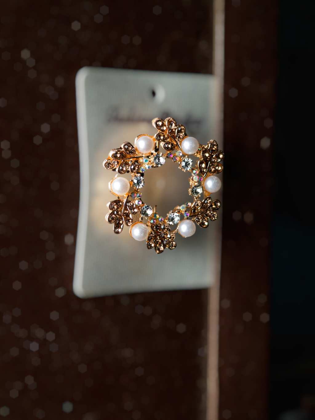 Zarora Radiant Pearl Brooch