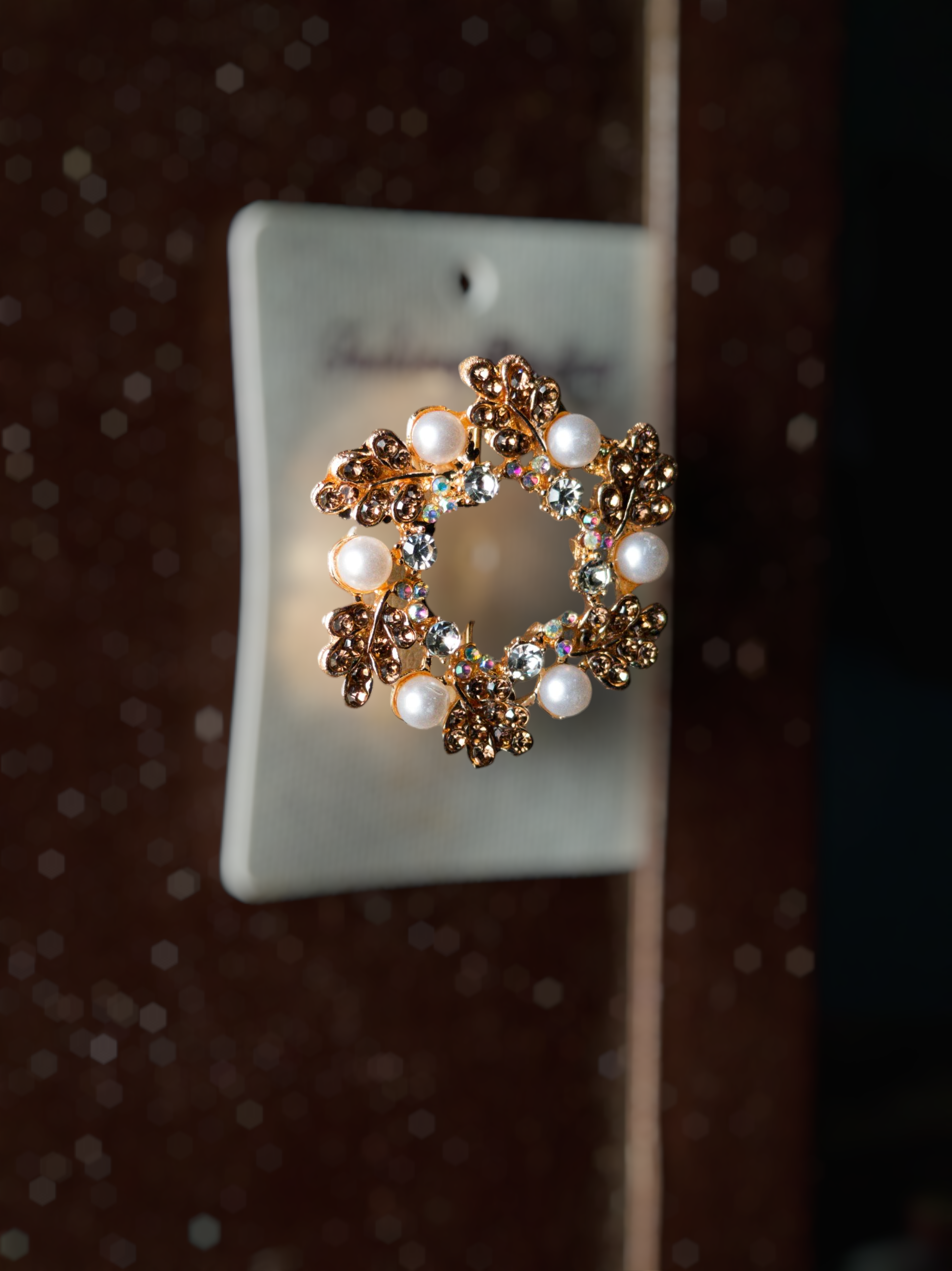 Zarora Radiant Pearl Brooch