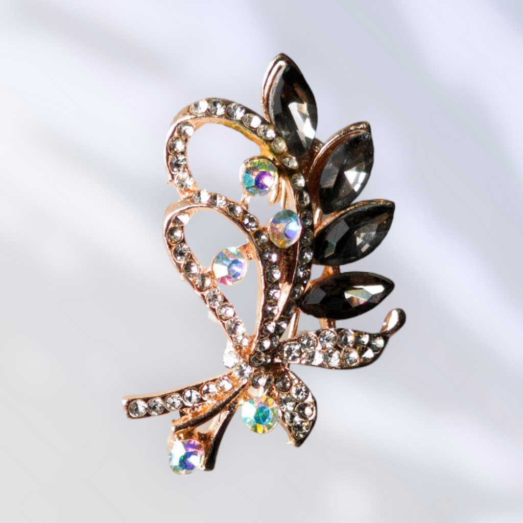 Zarora Opulent Leaf Brooch