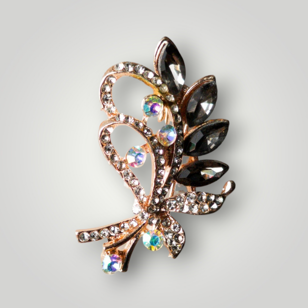 Zarora Opulent Leaf Brooch
