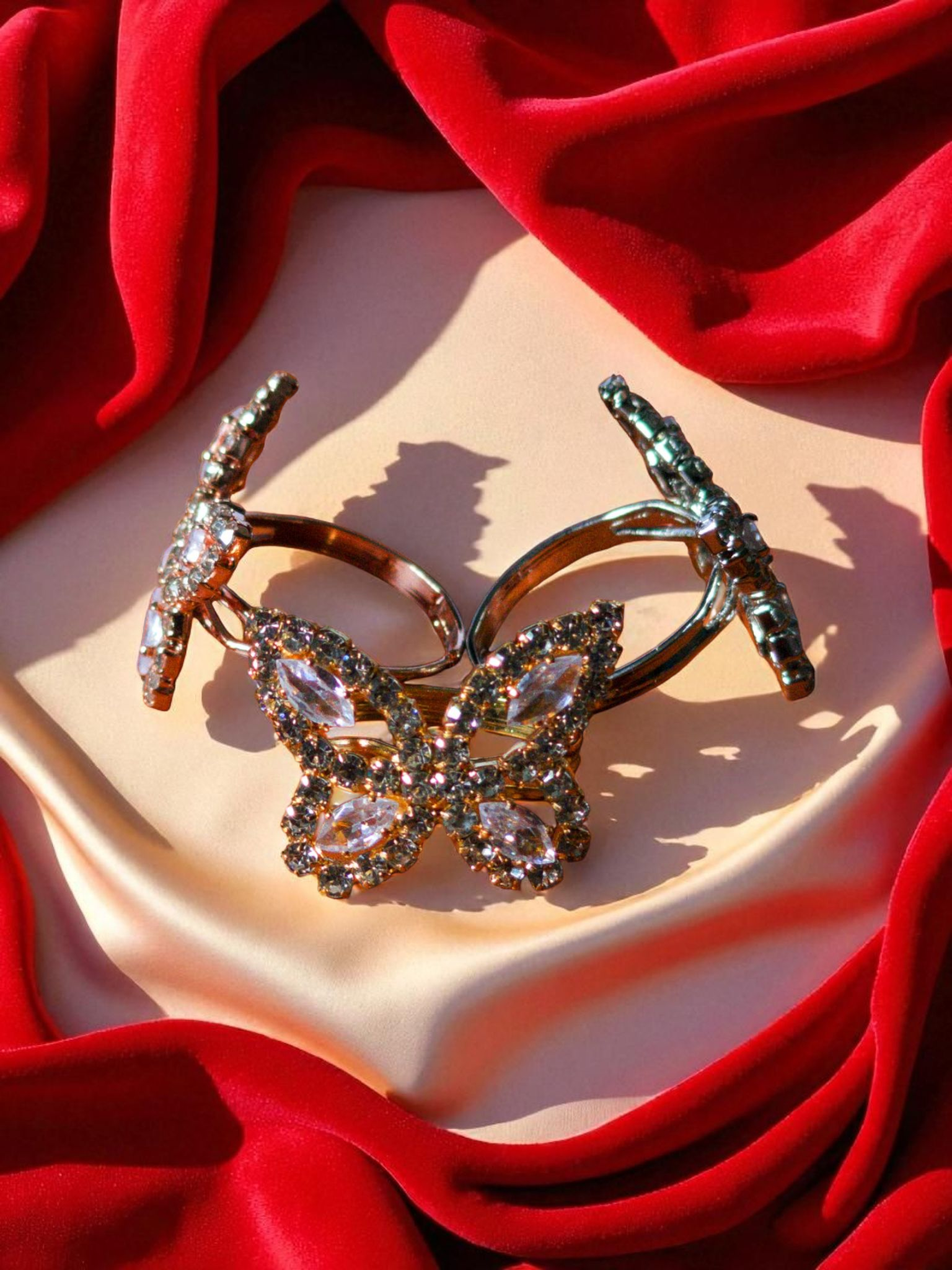 Zarora Regal Butterfly Ring (single ring), size adjustable